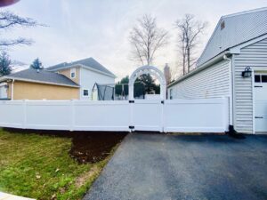 Hawk Valley Fencing Vinyl Fence