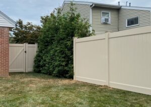 Hawk Valley Fencing Vinyl Fence